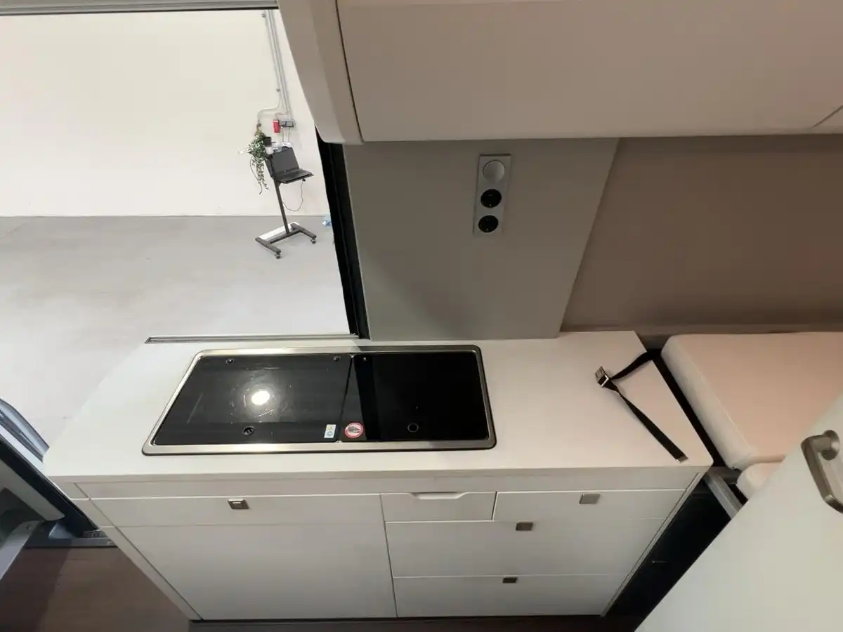 VOLKSWAGEN Crafter Grand California Autom. - Ansicht 14